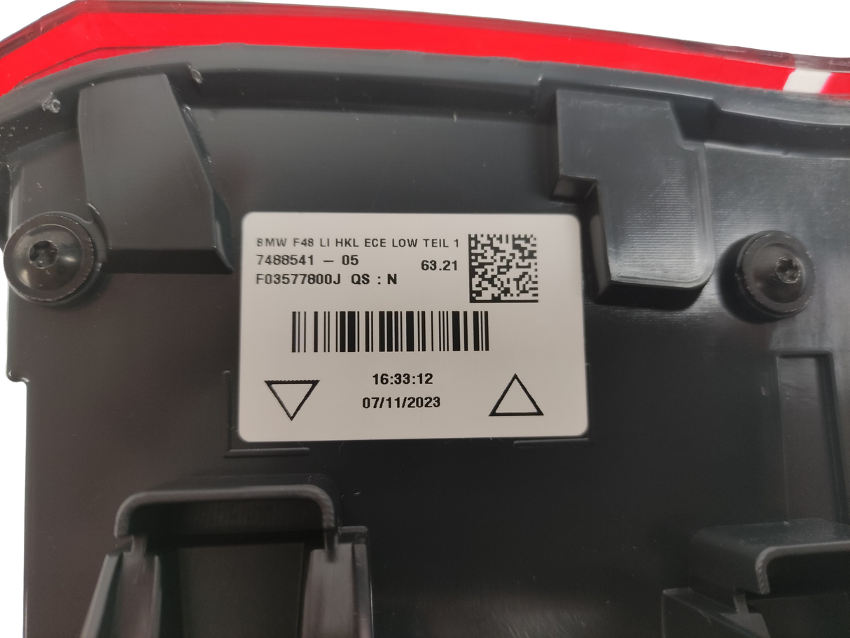 BMW X1 Originale Fanale Posteriore Esterno SX   63217350711  63217488541