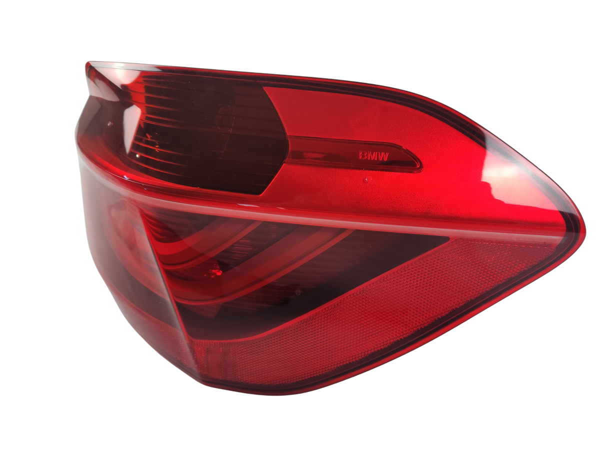 BMW SERIE 2 Originale Fanale Posteriore Esterno DX   63217311030  63217461474  63217491336
