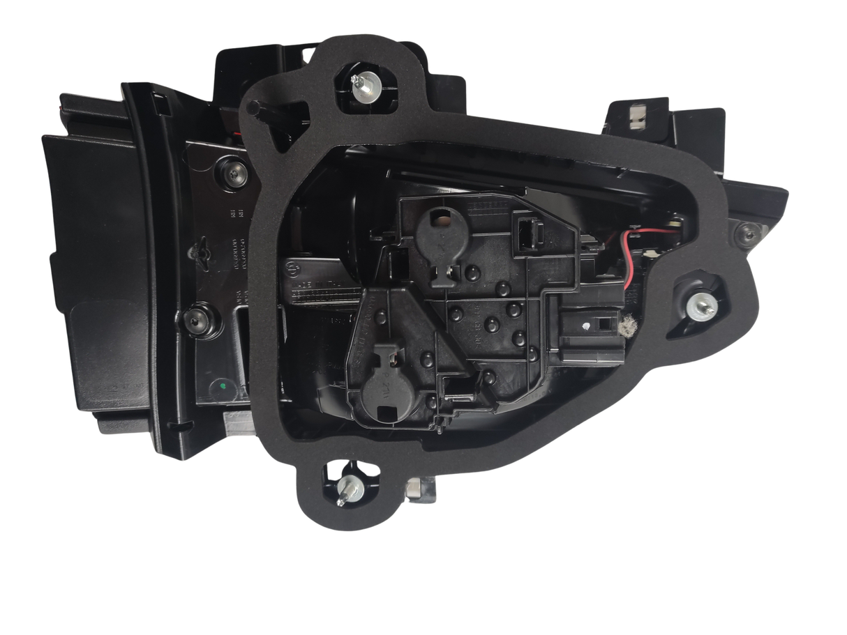 BMW X2 SAE Originale Fanale posteriore interno sinistro 63217465509