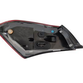 MASERATI GHIBLI Originale Fanale Posteriore Esterno DX   670107148/670008481